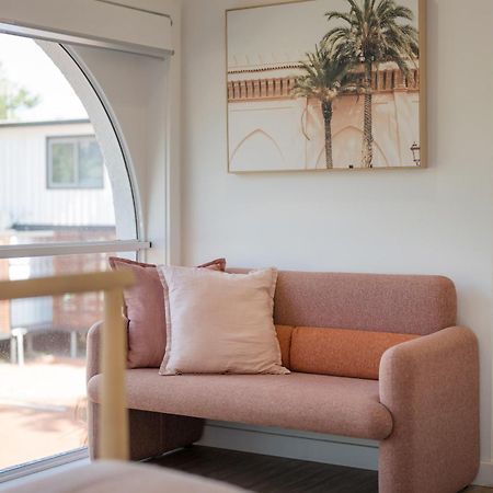 Motel The Med Crescent Head Extérieur photo
